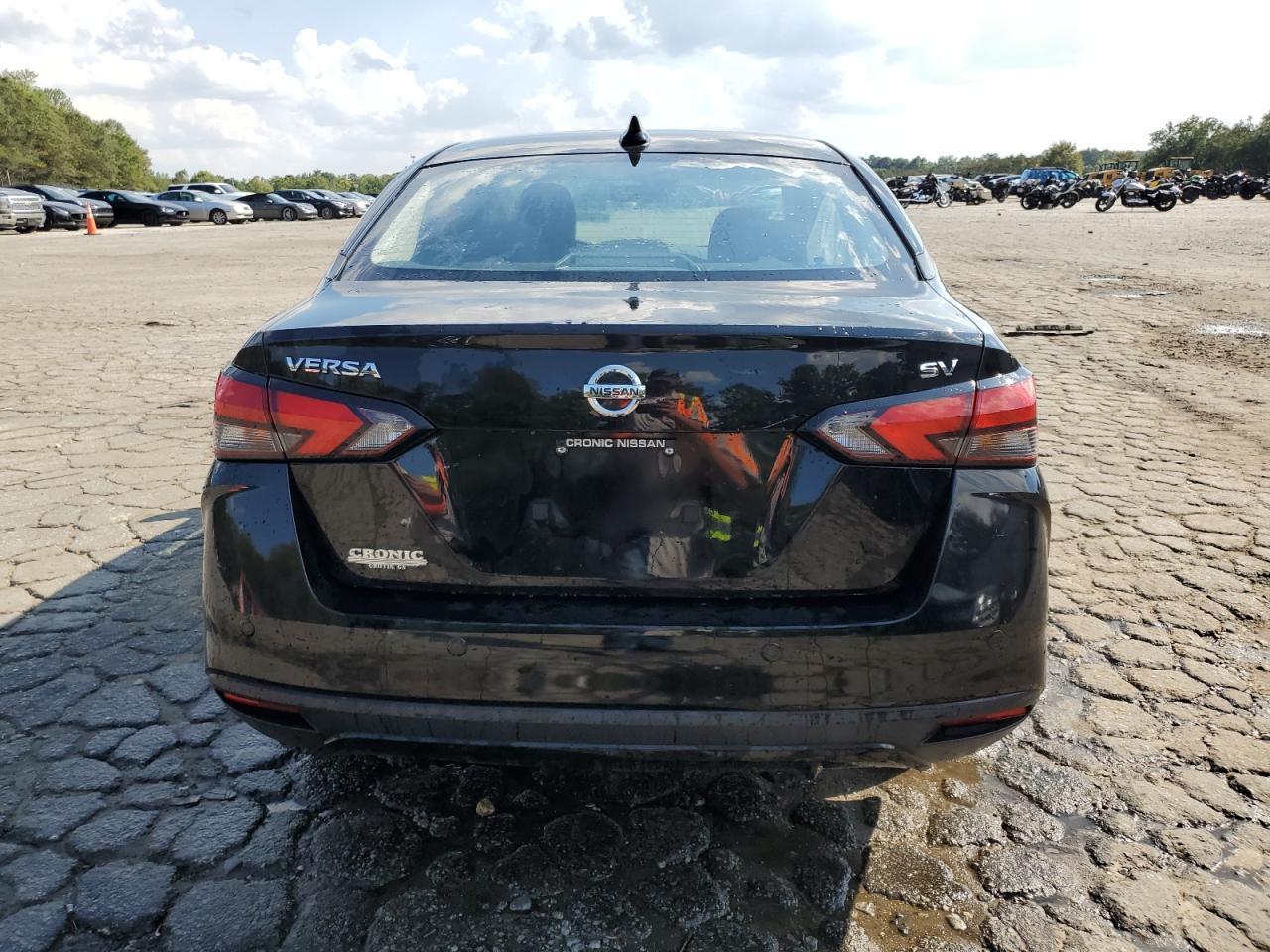 2021 NISSAN VERSA SV - Image 6