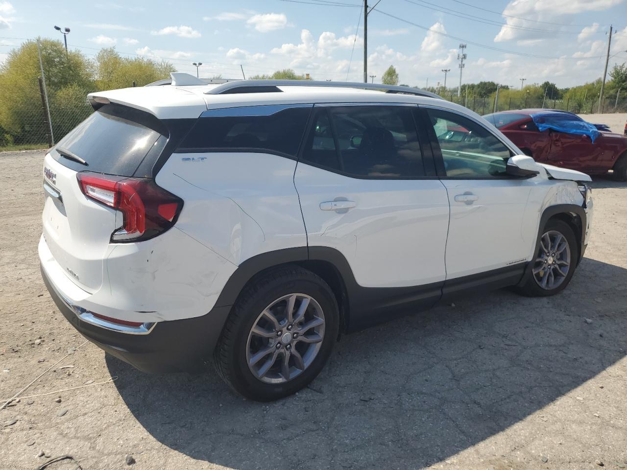 2023 GMC TERRAIN SL - Фото 3