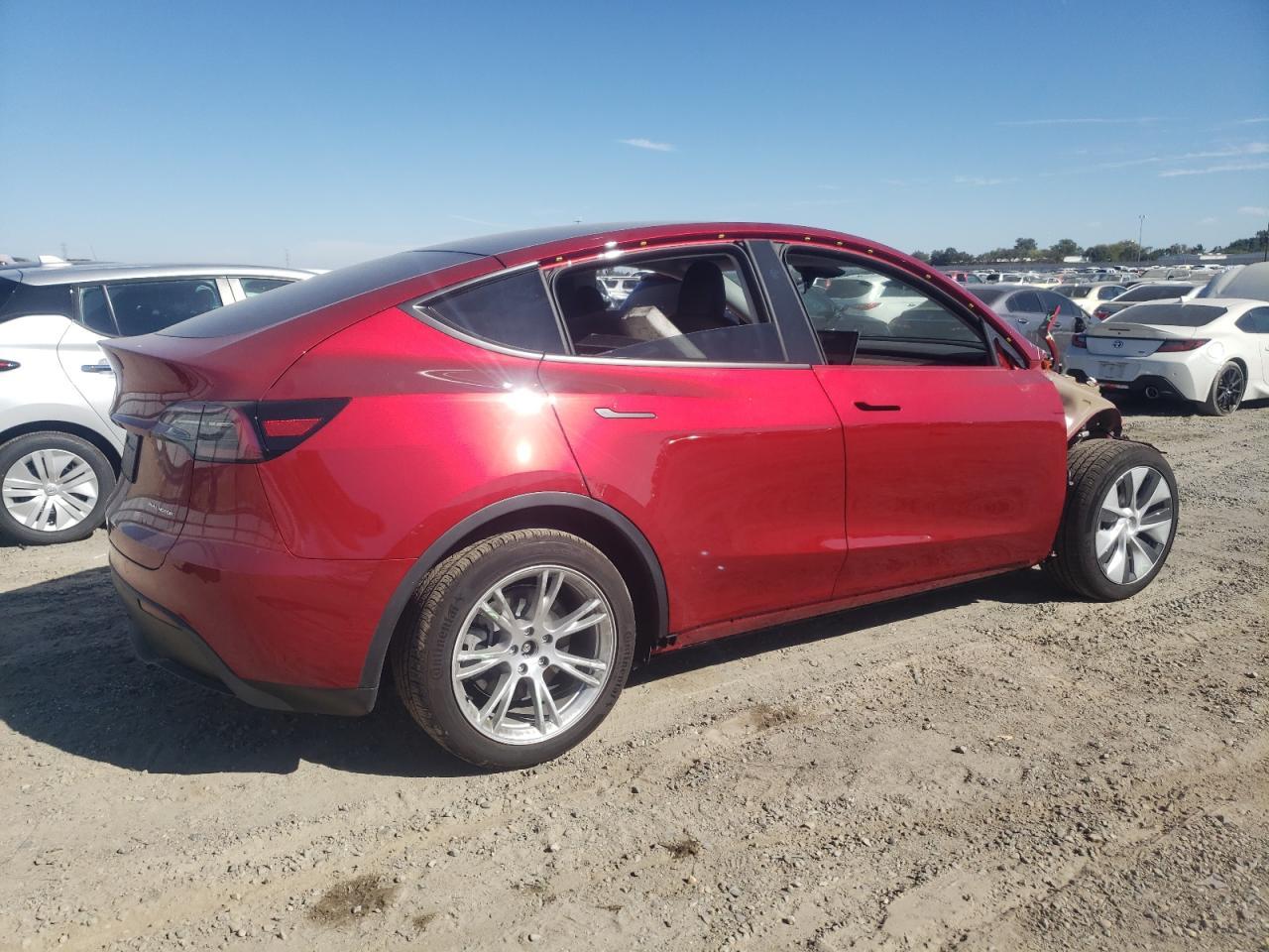 2024 TESLA MODEL Y - Image 3