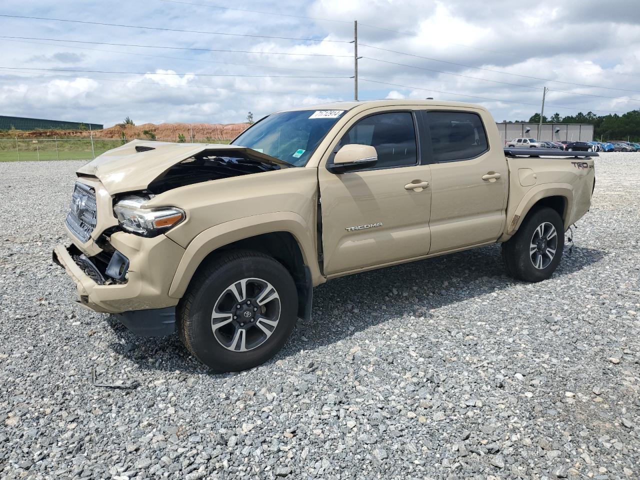 2017 TOYOTA TACOMA DOU