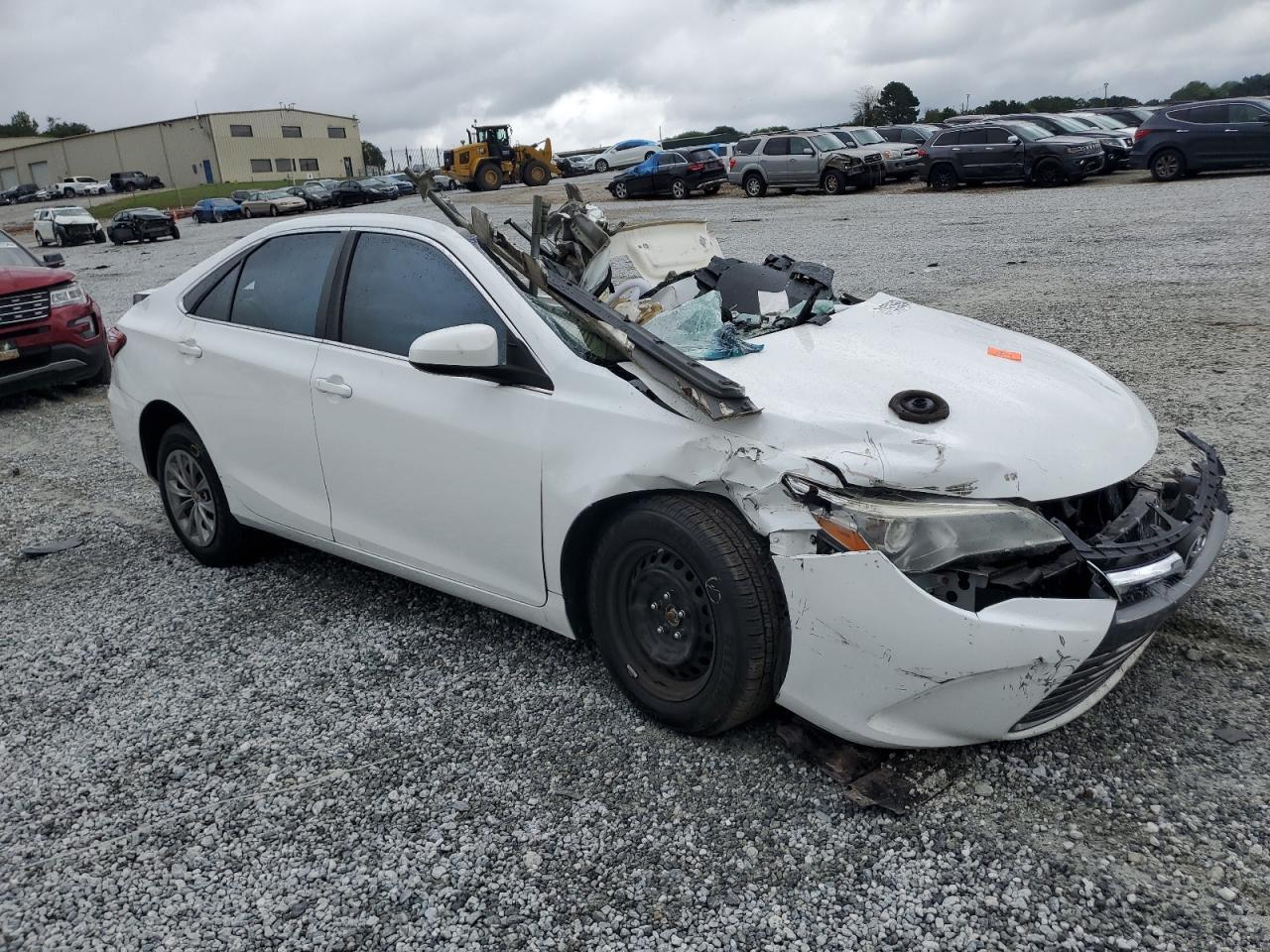 2017 TOYOTA CAMRY LE - Image 4