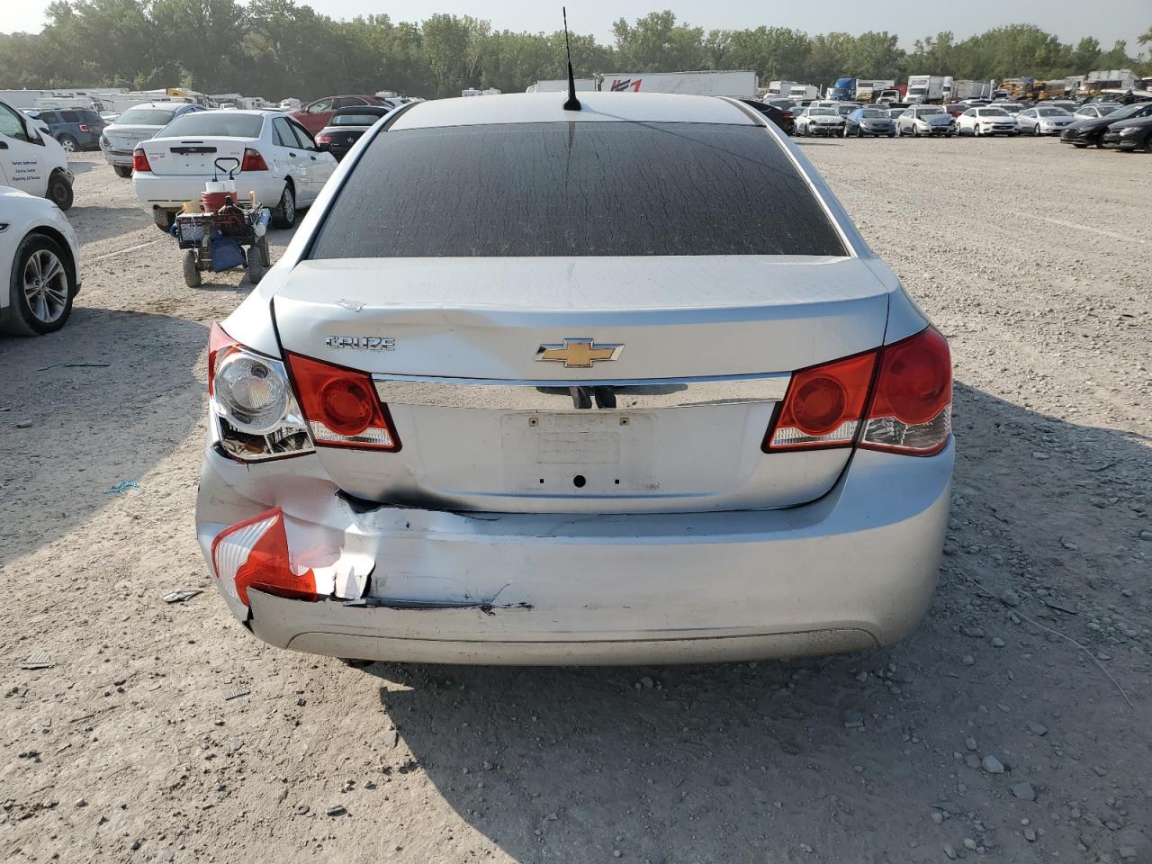 2012 CHEVROLET CRUZE LS - Фото 6