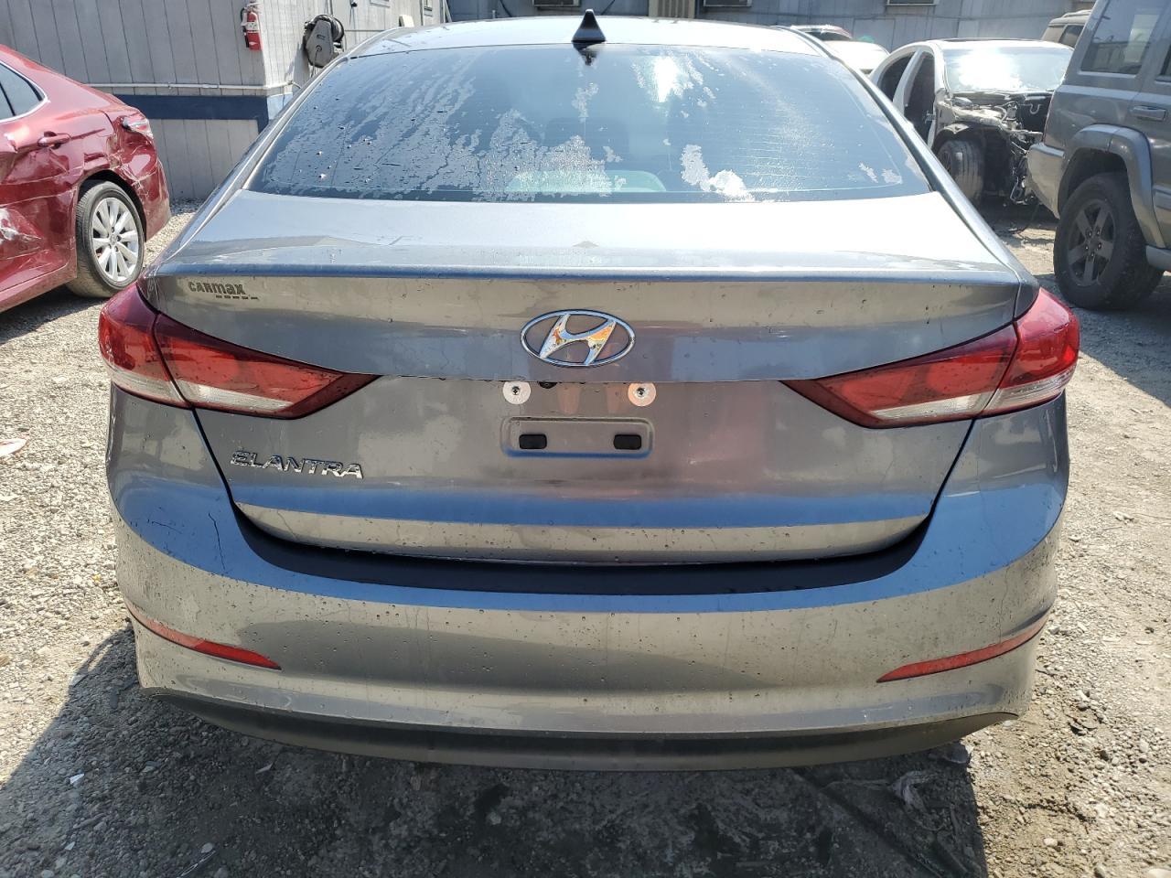 2018 HYUNDAI ELANTRA SE - Фото 6