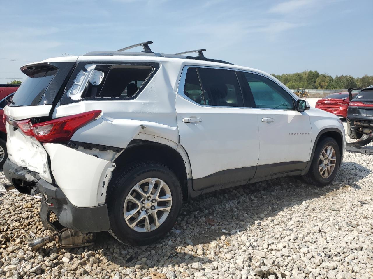 2018 CHEVROLET TRAVERSE L - Image 3