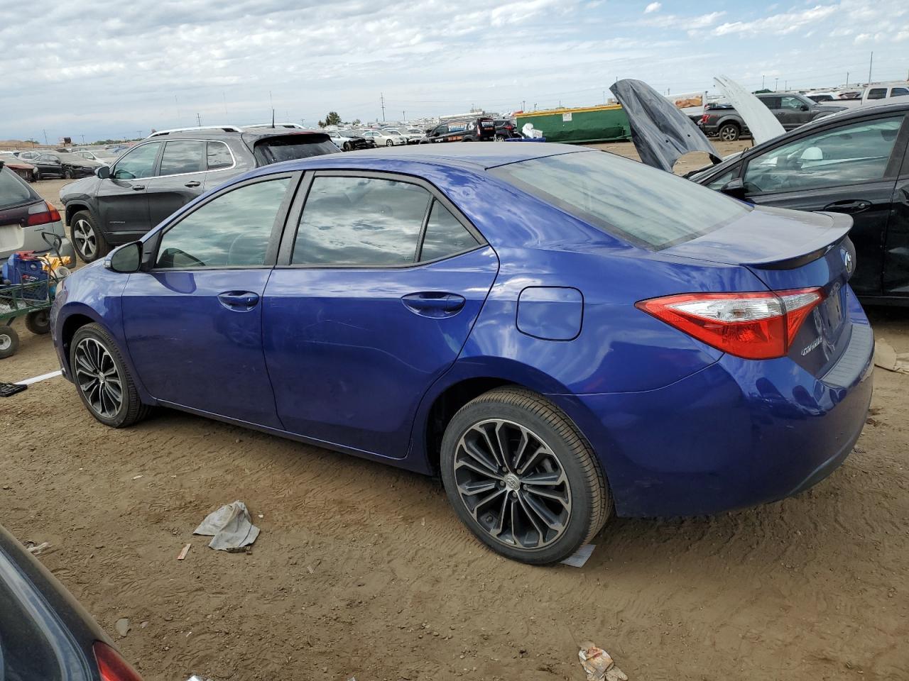 2015 TOYOTA COROLLA L - Image 2