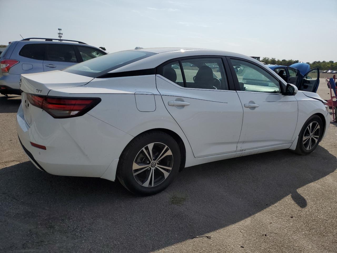 2020 NISSAN SENTRA SV - Фото 3