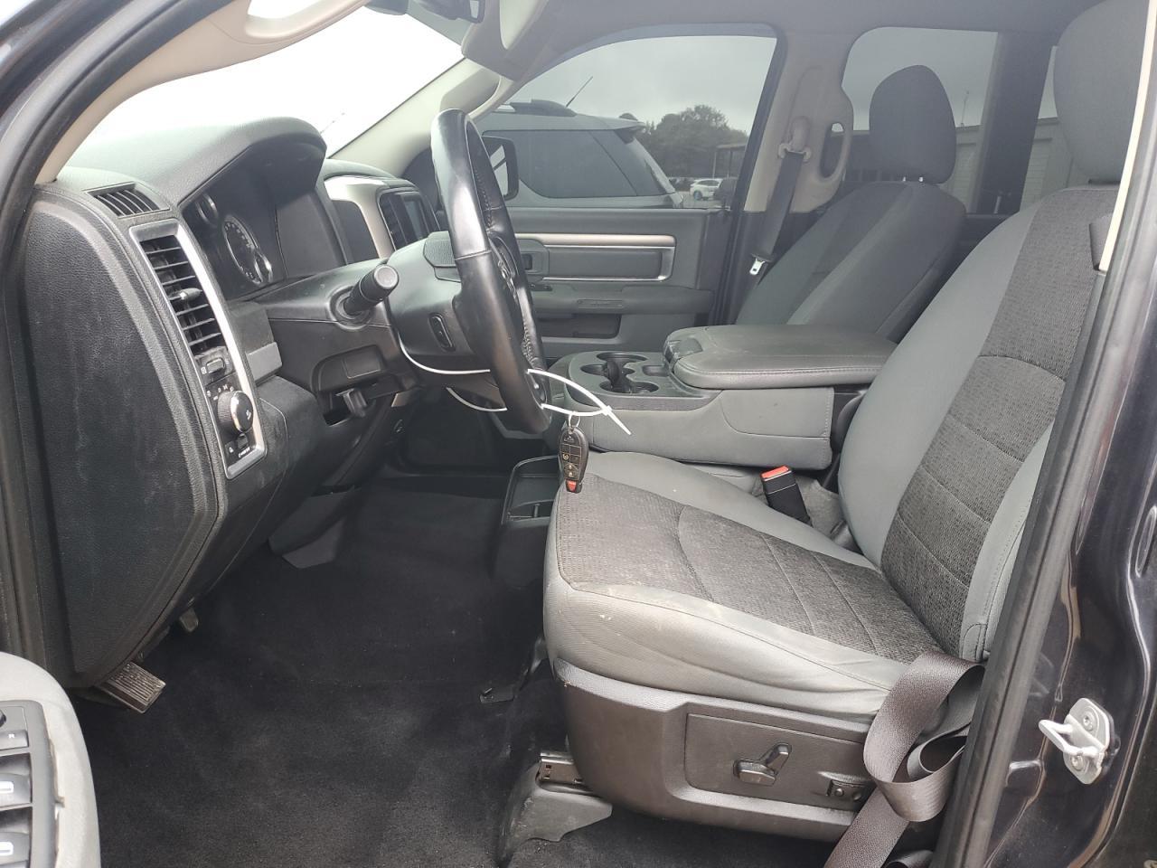 2015 RAM 1500 SLT - Image 7