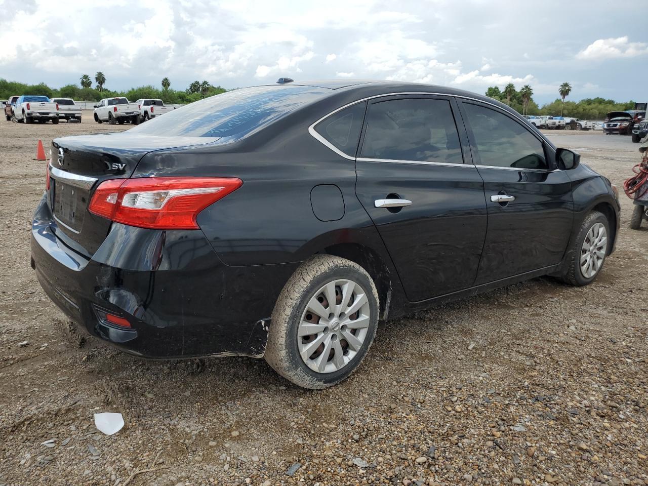 2017 NISSAN SENTRA S - Image 3