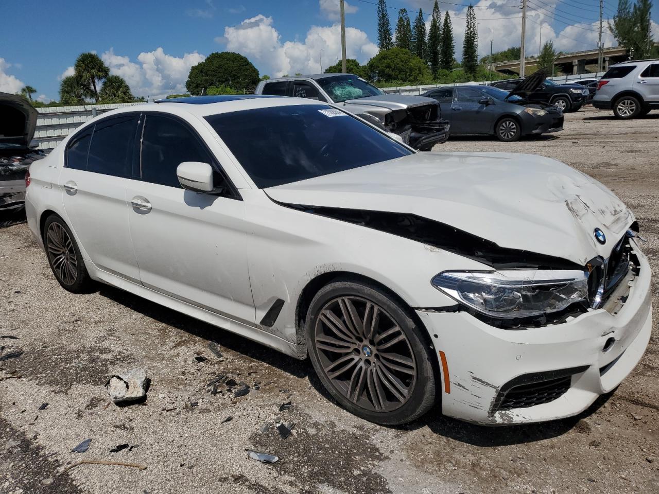 2017 BMW 540 XI - Image 4
