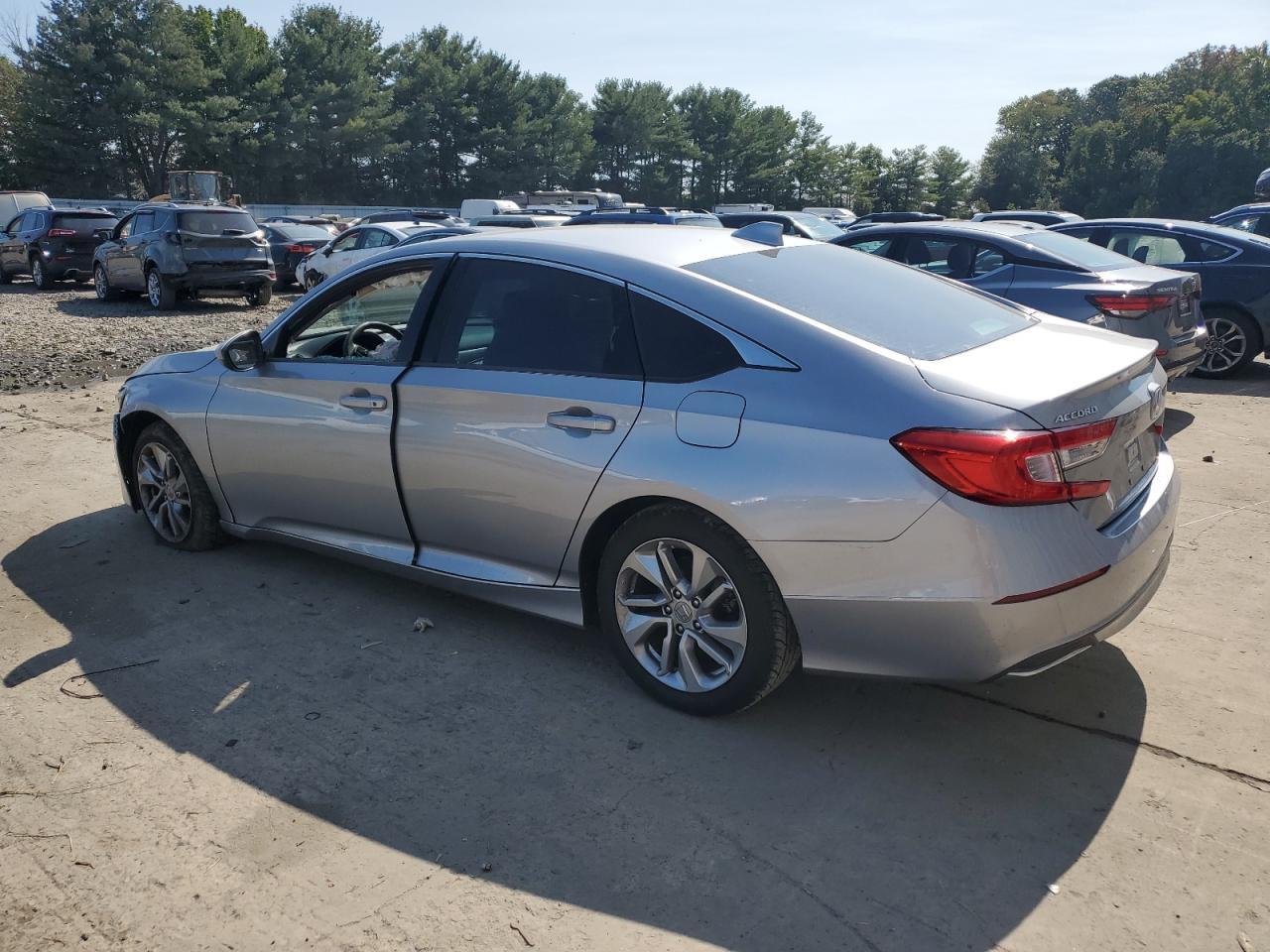 2018 HONDA ACCORD LX - Фото 2