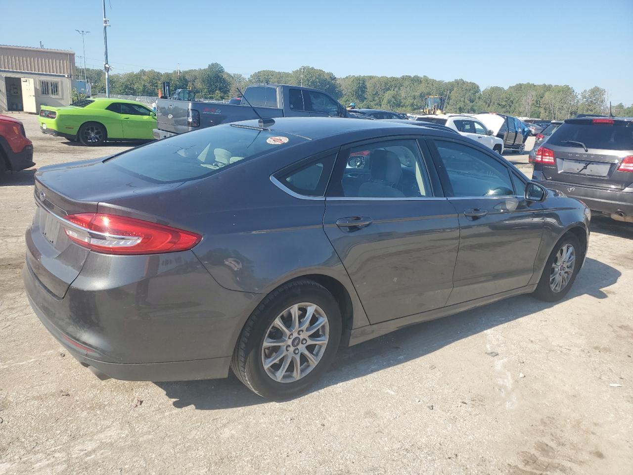 2017 FORD FUSION S - Image 3