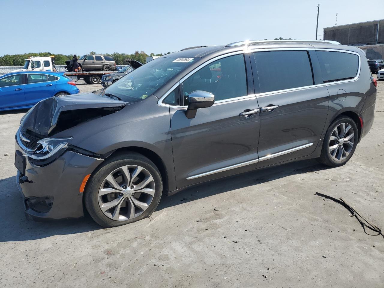 2020 CHRYSLER PACIFICA L