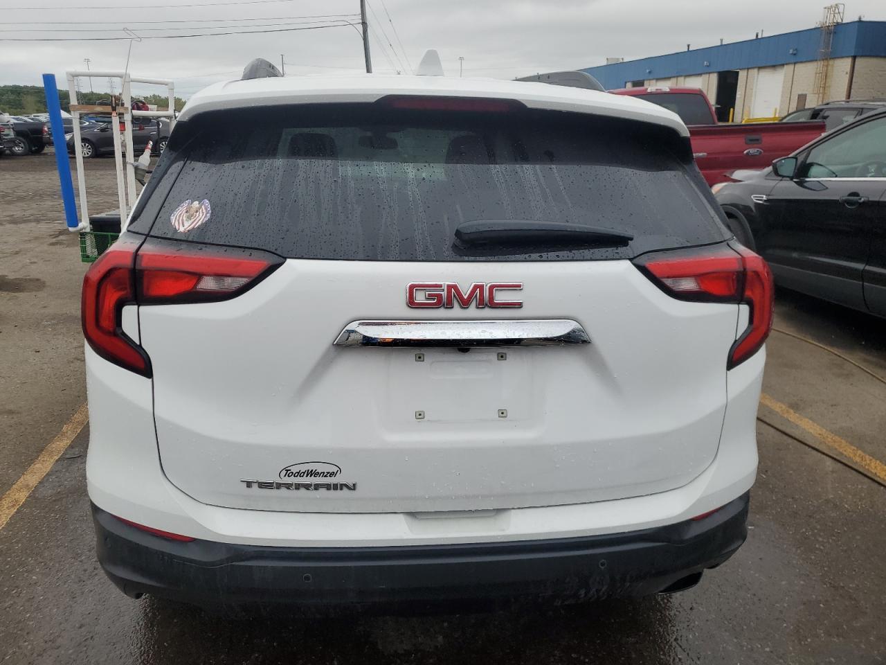 2018 GMC TERRAIN SL - Image 6