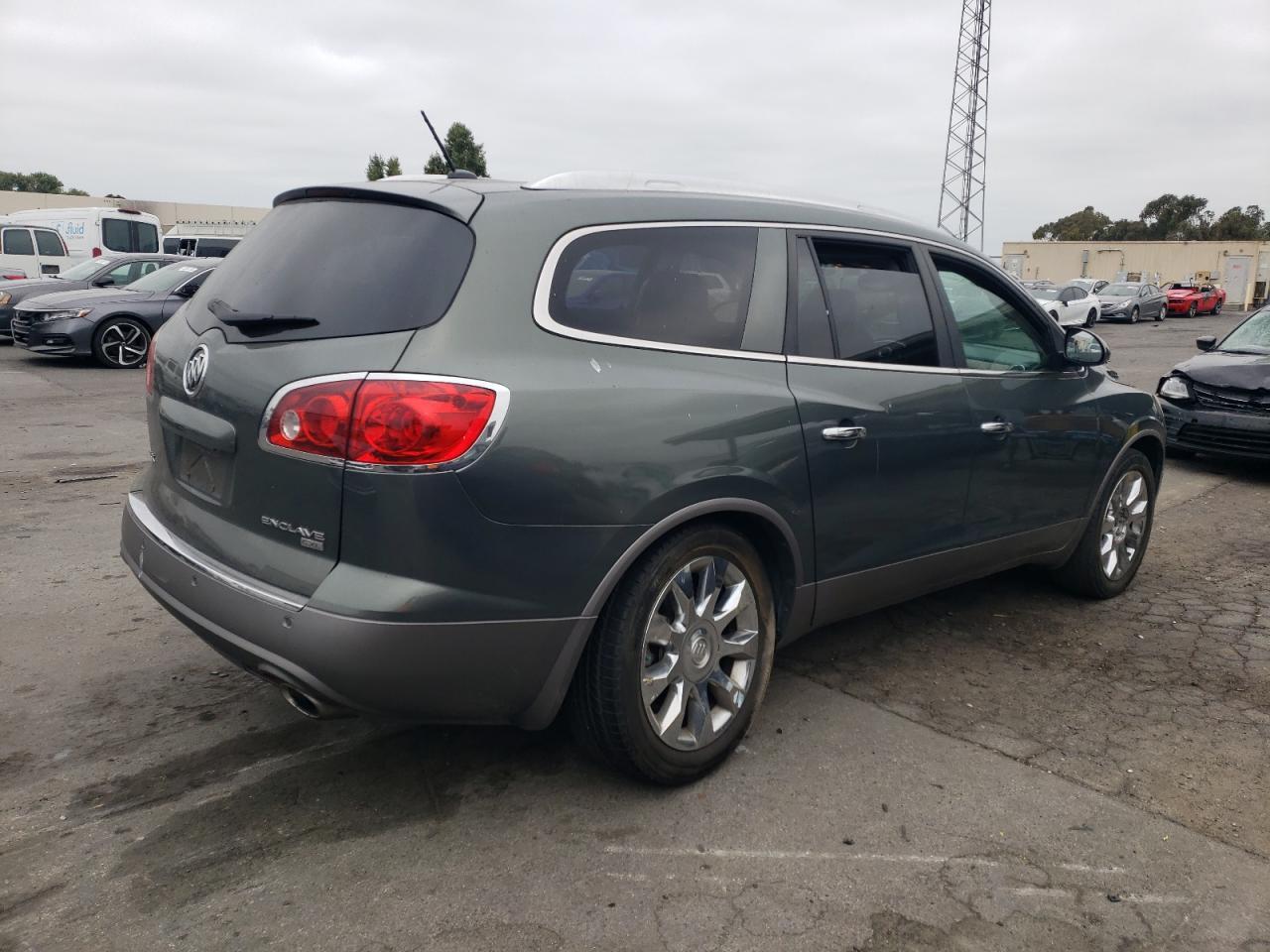 2011 BUICK ENCLAVE CX - Фото 3