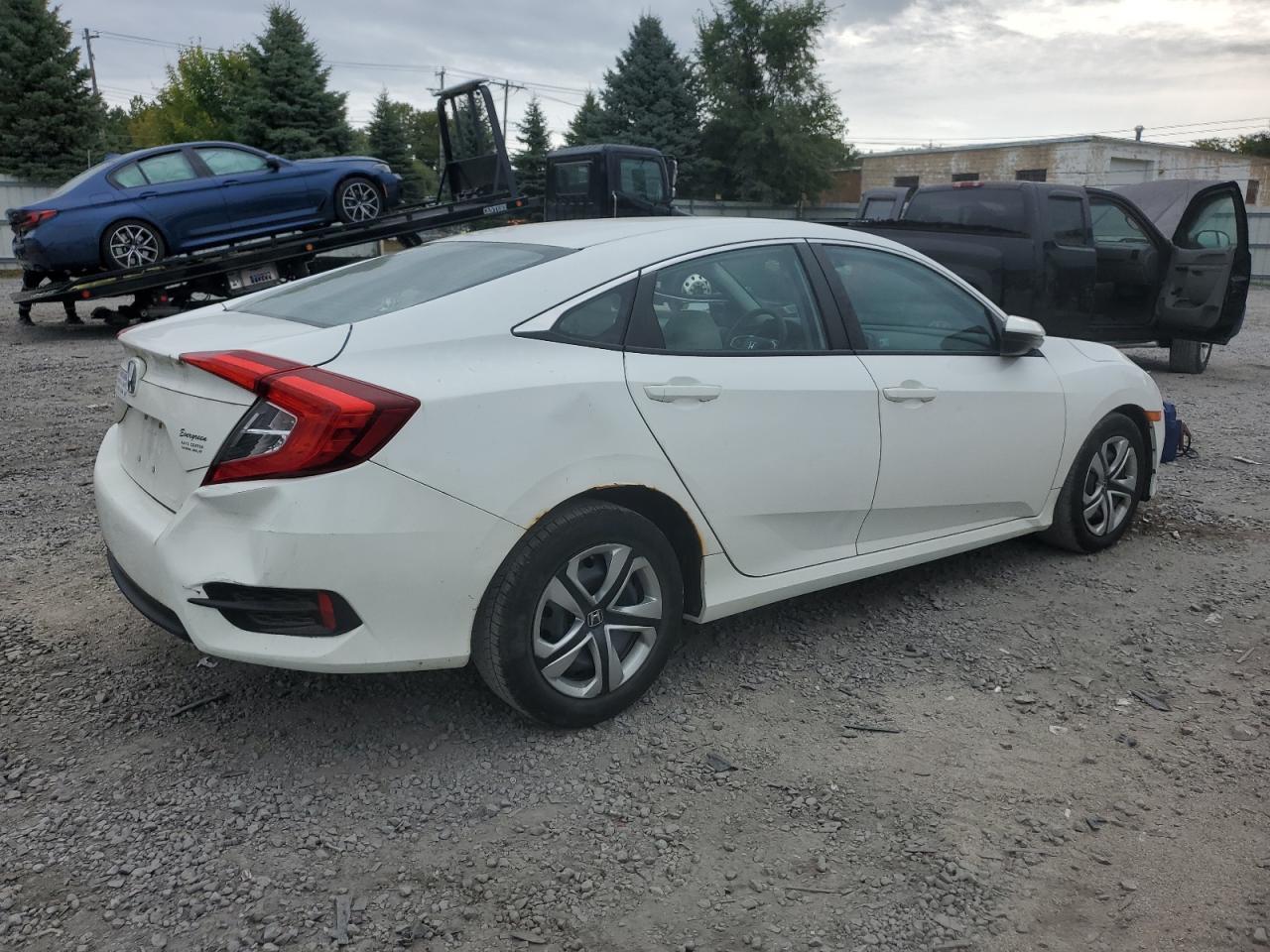 2017 HONDA CIVIC LX - Image 3