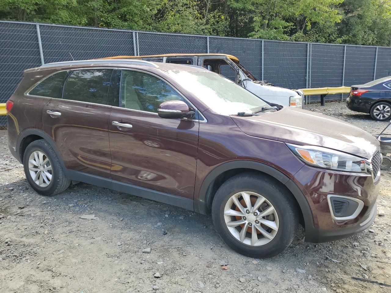 2017 KIA SORENTO LX - Фото 4