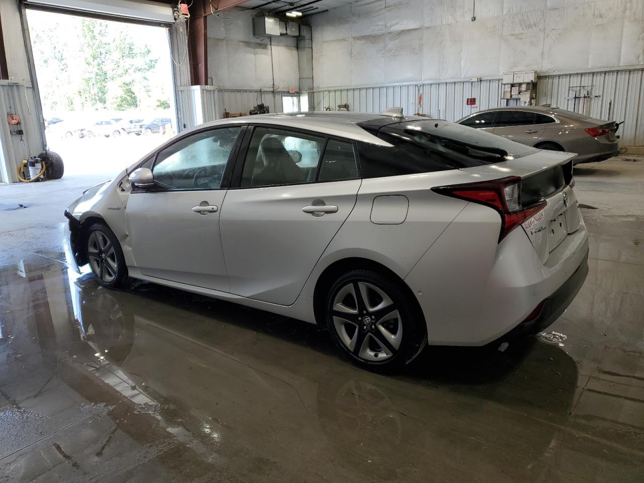 2019 TOYOTA PRIUS - Фото 2