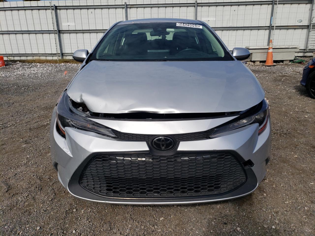 2022 TOYOTA COROLLA LE - Фото 5