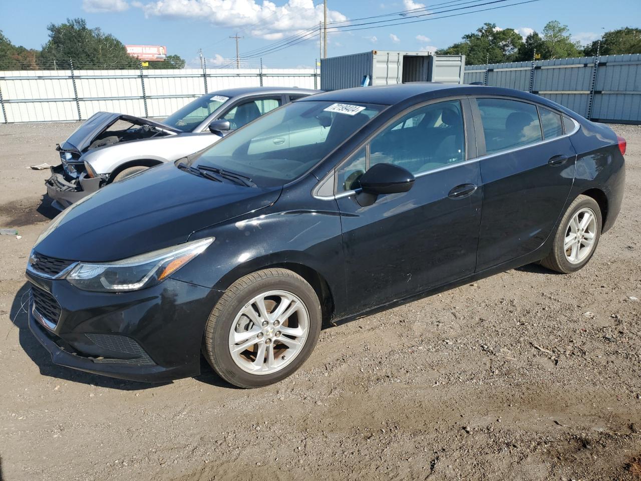 2017 CHEVROLET CRUZE LT
