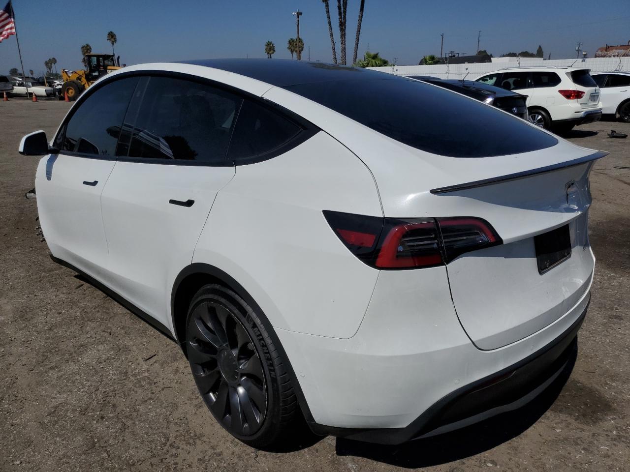 2022 TESLA MODEL Y - Image 2