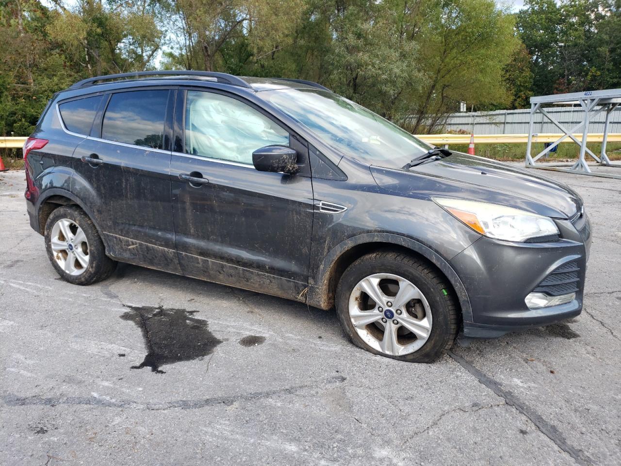 2015 FORD ESCAPE SE - Image 4