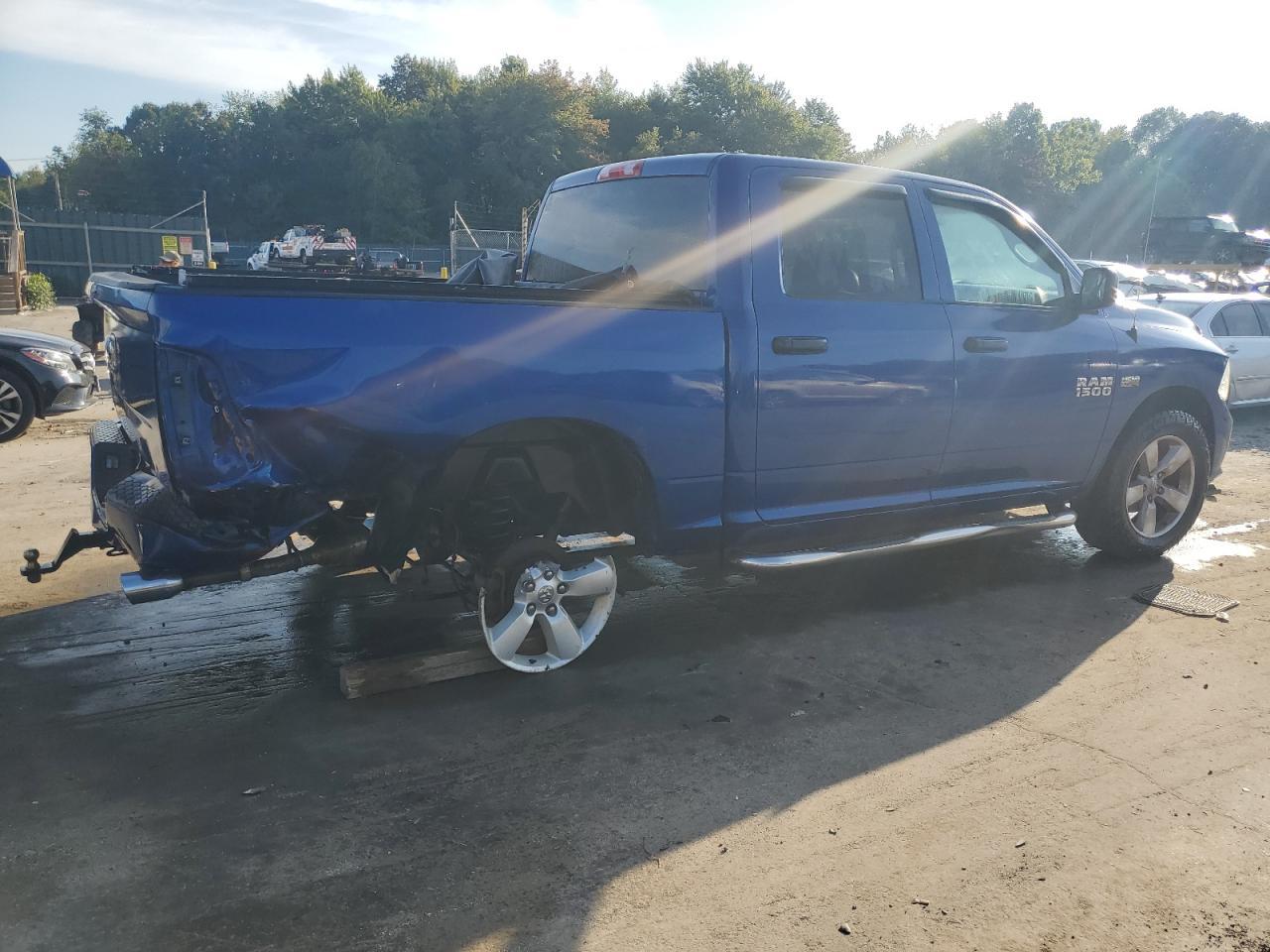 2015 RAM 1500 ST - Image 3