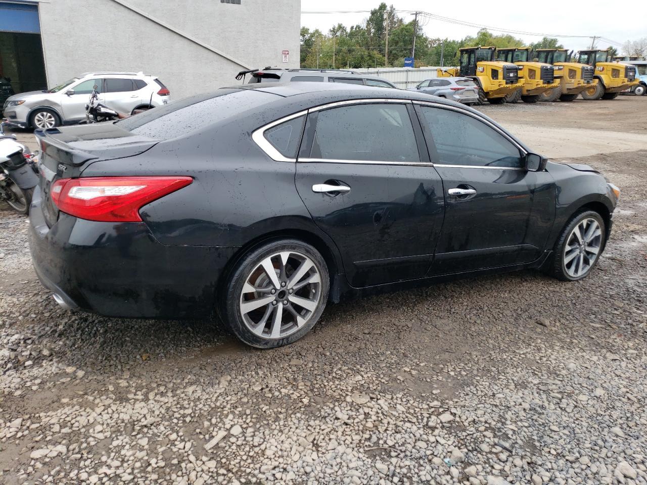 2016 NISSAN ALTIMA 2.5 - Фото 3