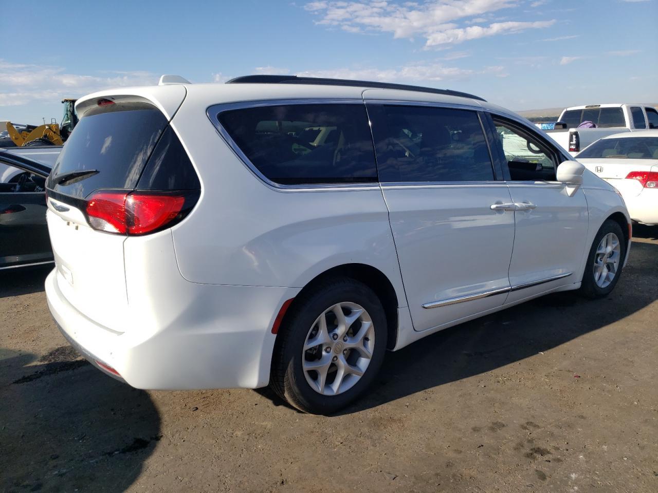 2017 CHRYSLER PACIFICA T - Фото 3