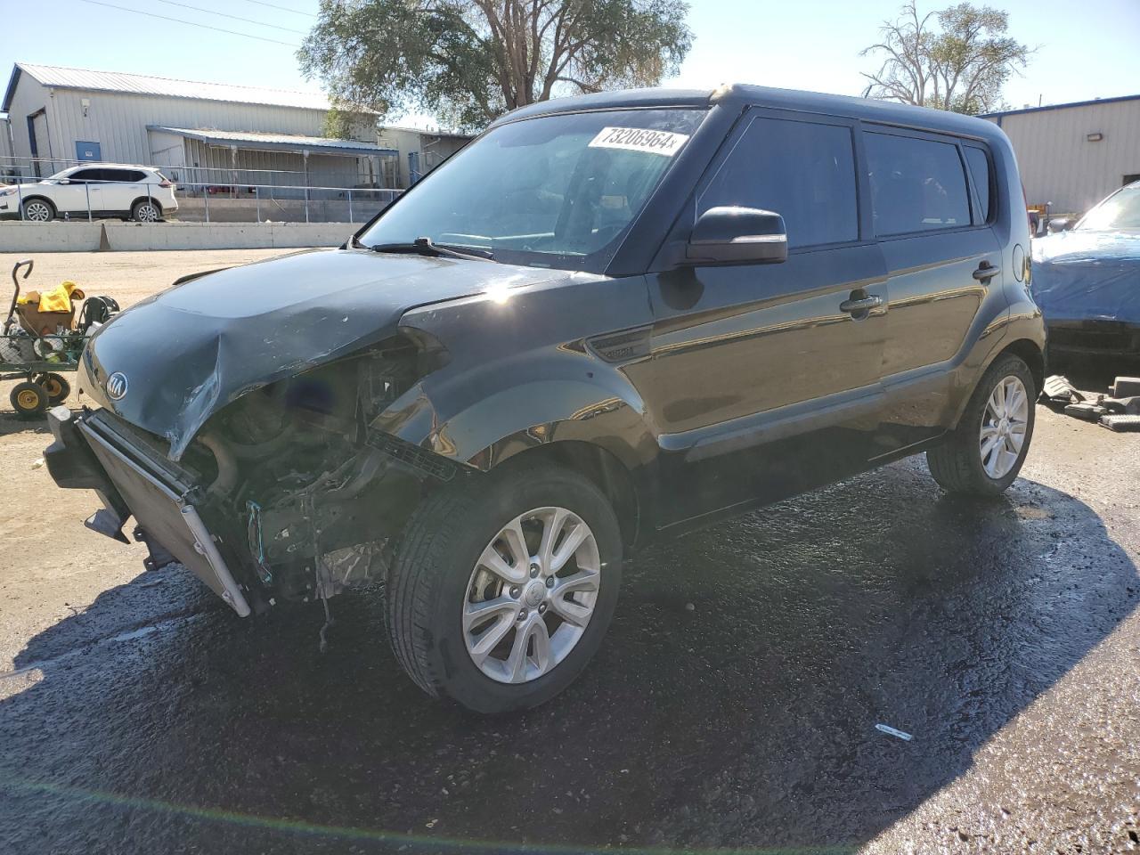 2013 KIA SOUL +