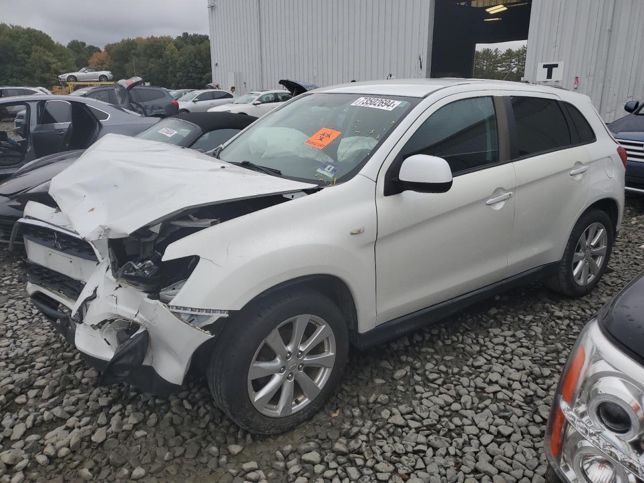 2015 MITSUBISHI OUTLANDER
