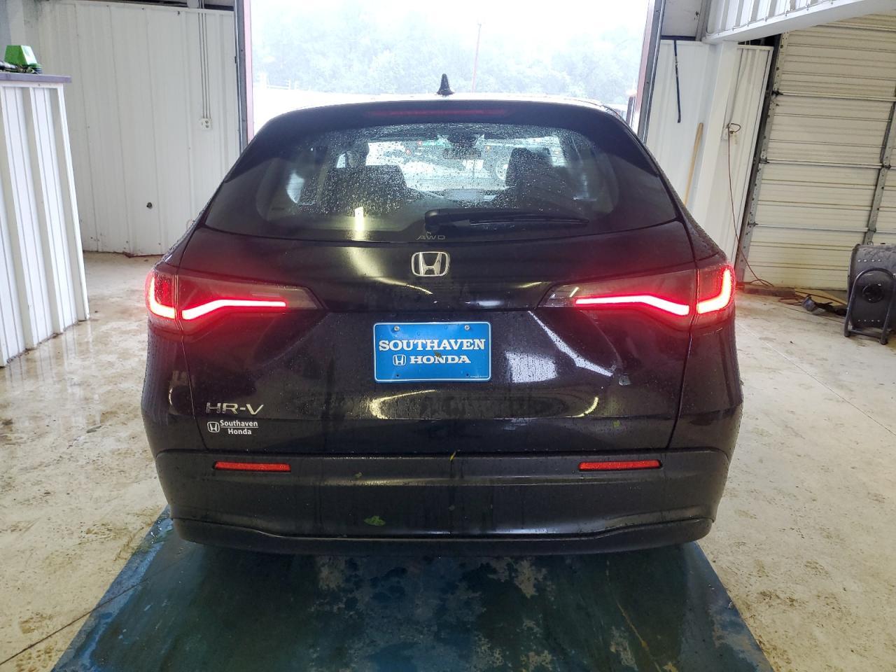 2025 HONDA HR-V LX - Image 6