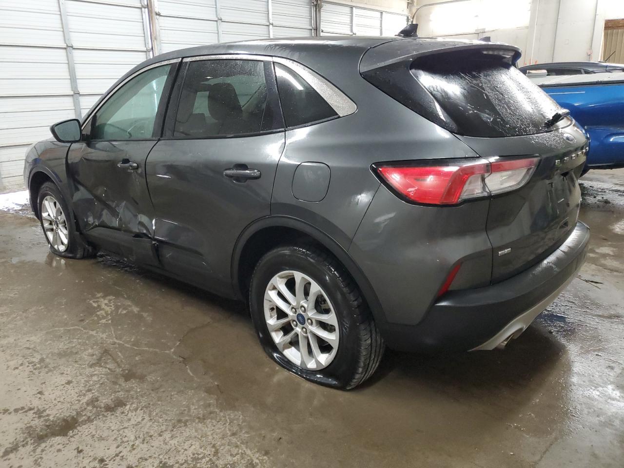 2020 FORD ESCAPE SE - Фото 2