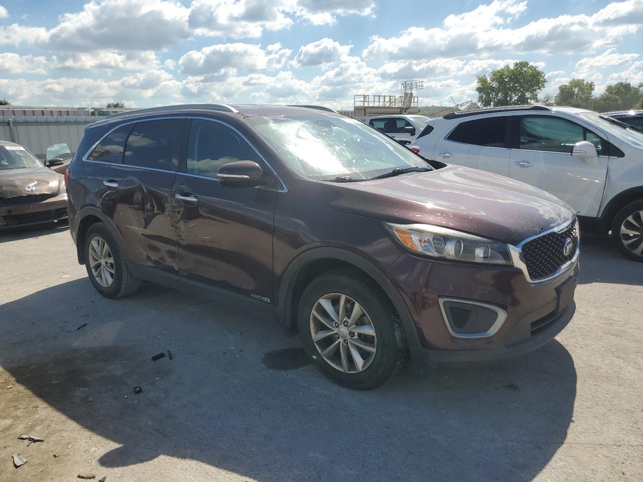 2016 KIA SORENTO LX - Image 4