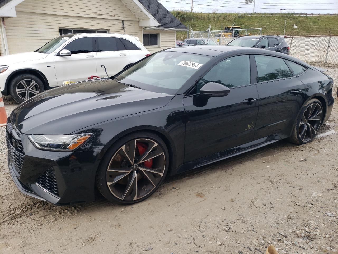 2021 AUDI RS7