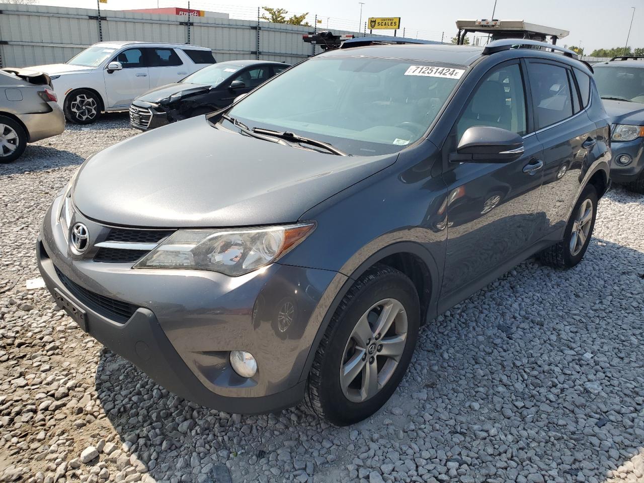 2015 TOYOTA RAV4 XLE