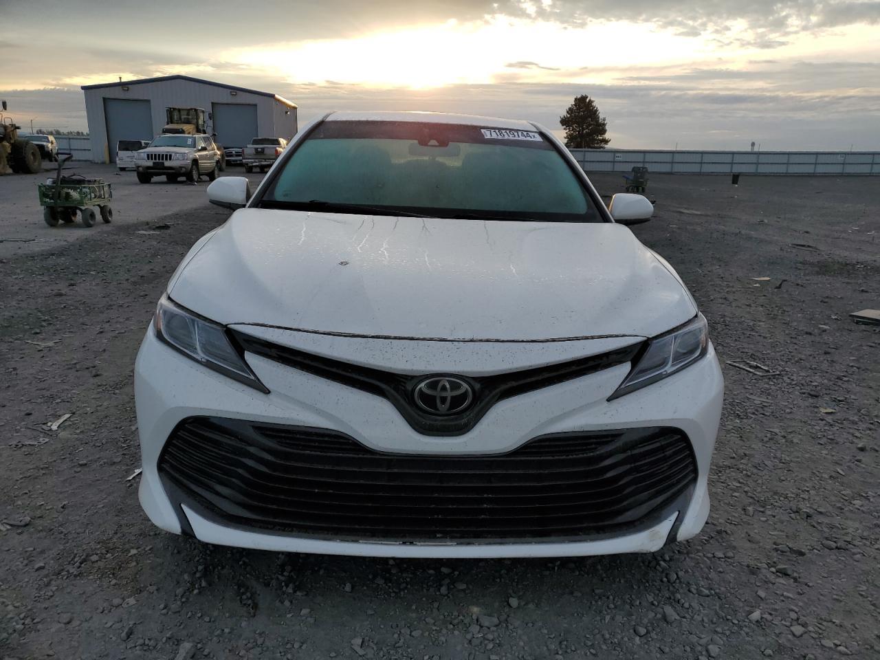2018 TOYOTA CAMRY L - Image 5