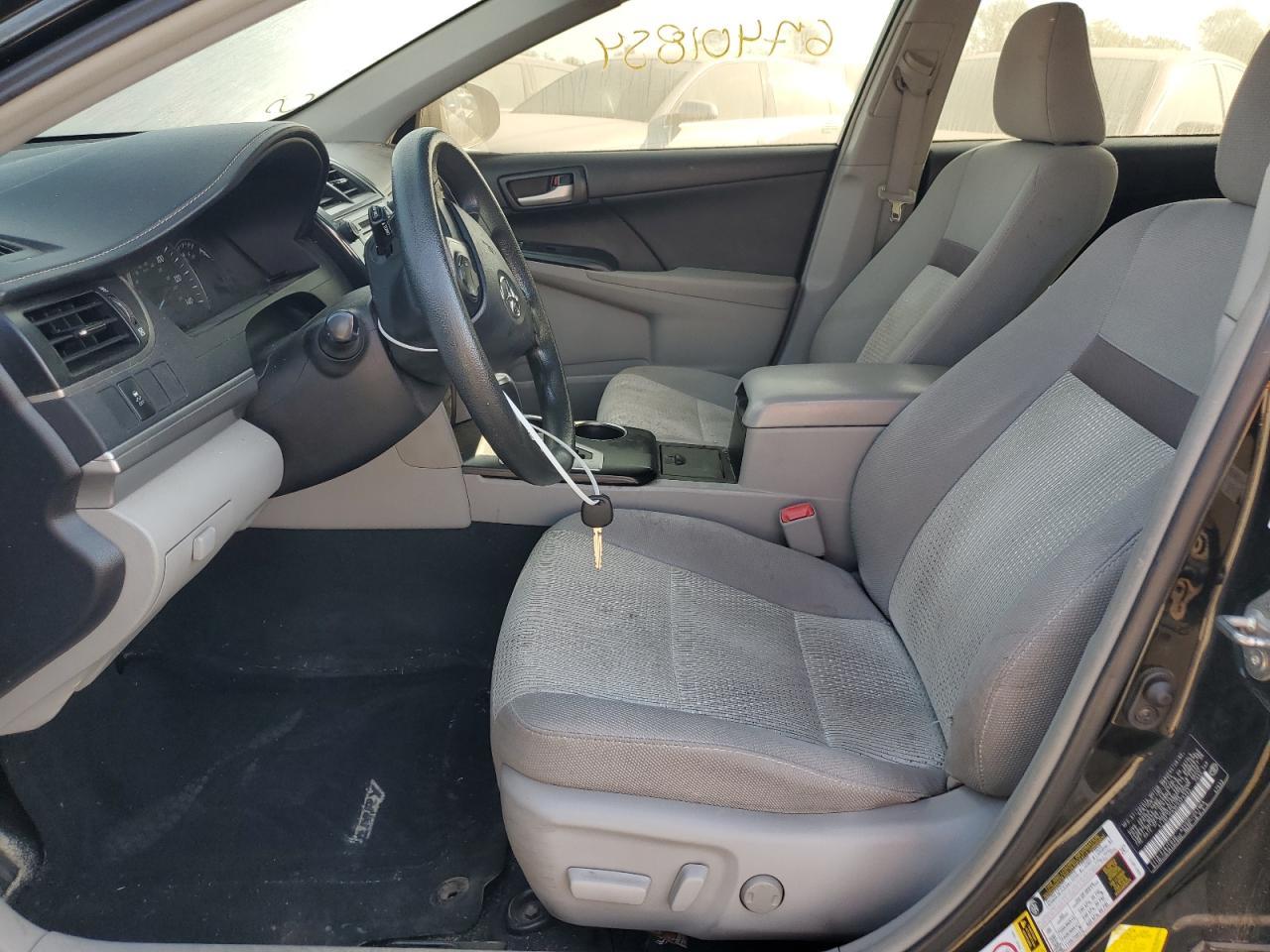 2014 TOYOTA CAMRY L - Image 7