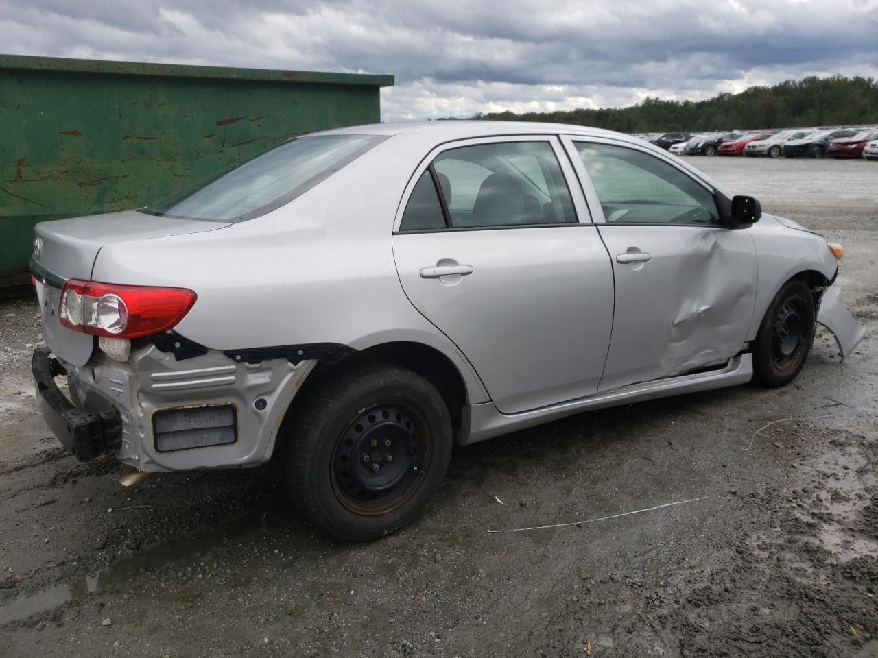 2013 TOYOTA COROLLA BA - Фото 3