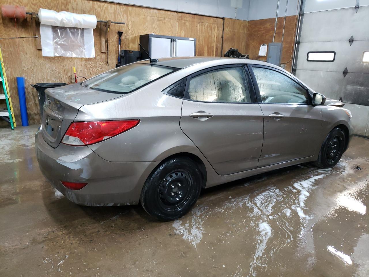 2012 HYUNDAI ACCENT GLS - Image 3