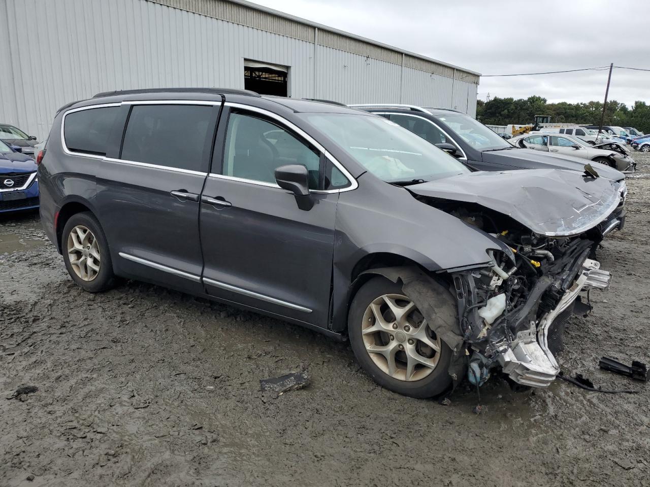 2017 CHRYSLER PACIFICA T - Фото 4
