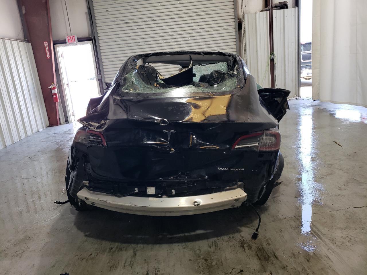 2022 TESLA MODEL 3 - Фото 6