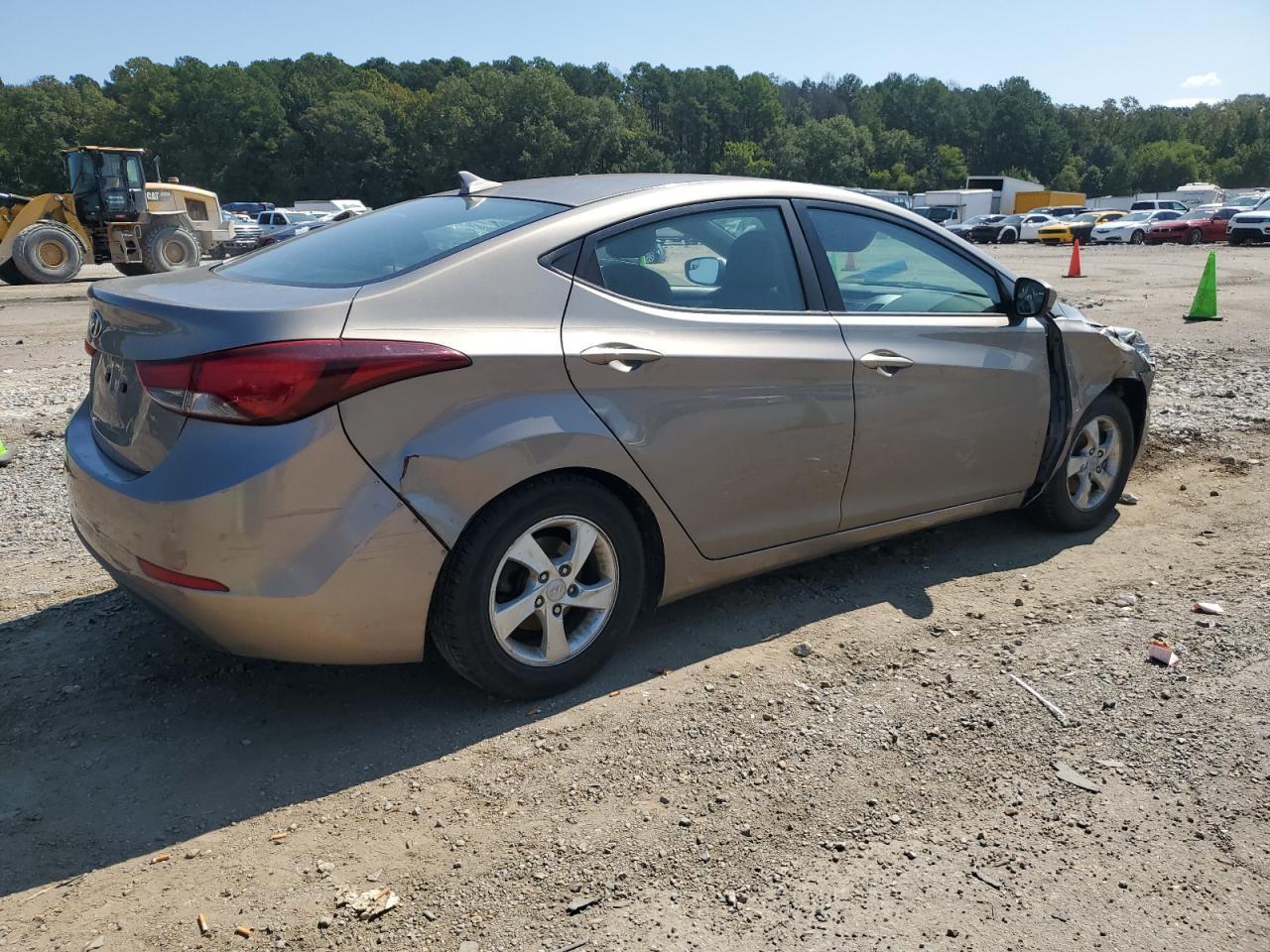 2015 HYUNDAI ELANTRA SE - Фото 3