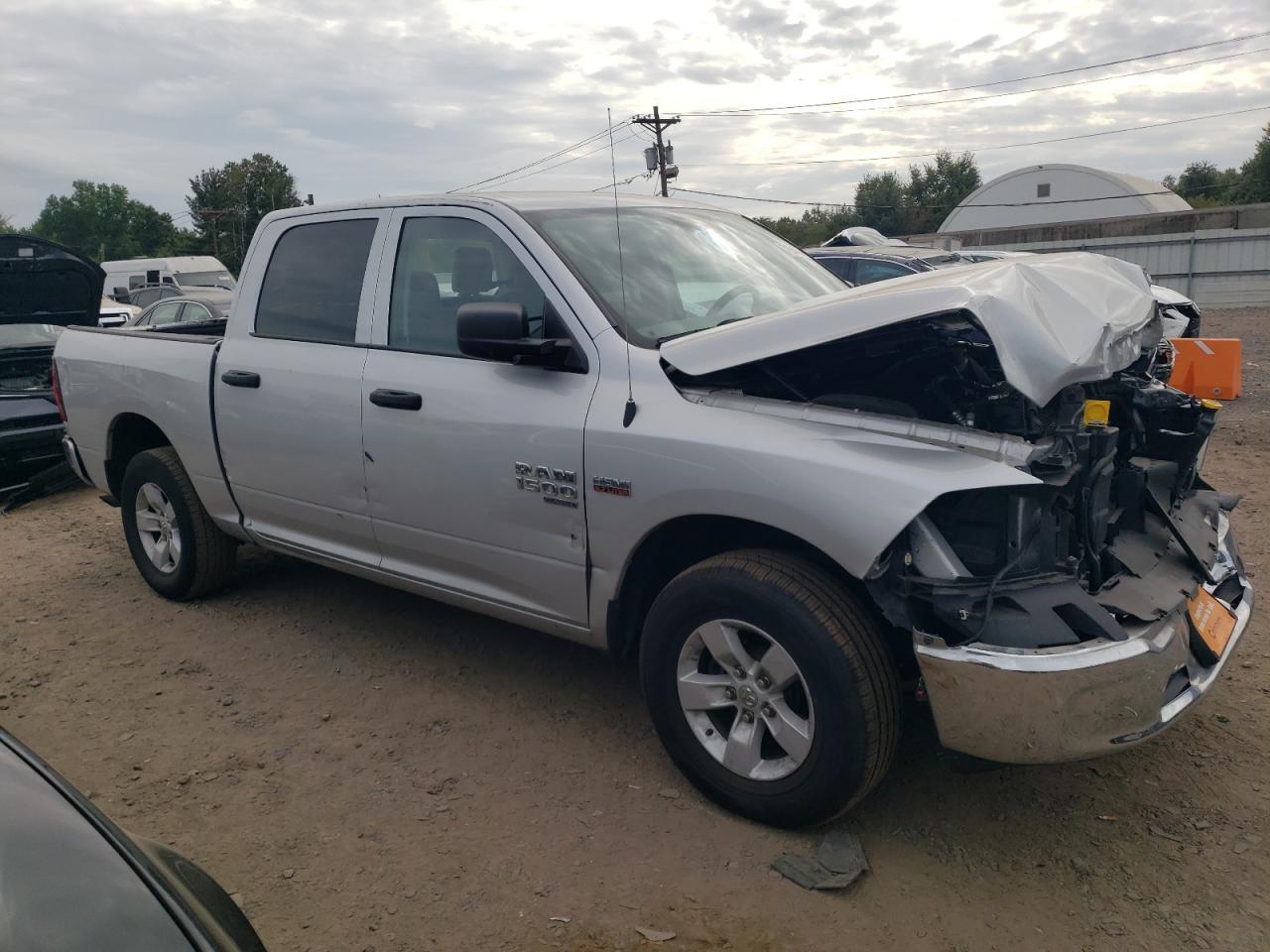 2019 RAM 1500 CLASS - Фото 4