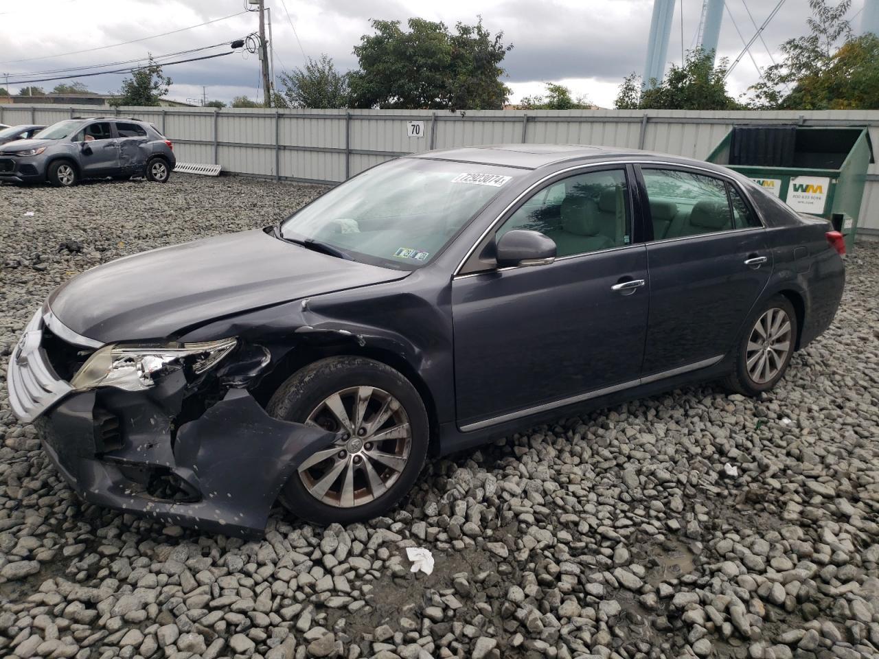 2011 TOYOTA AVALON BAS