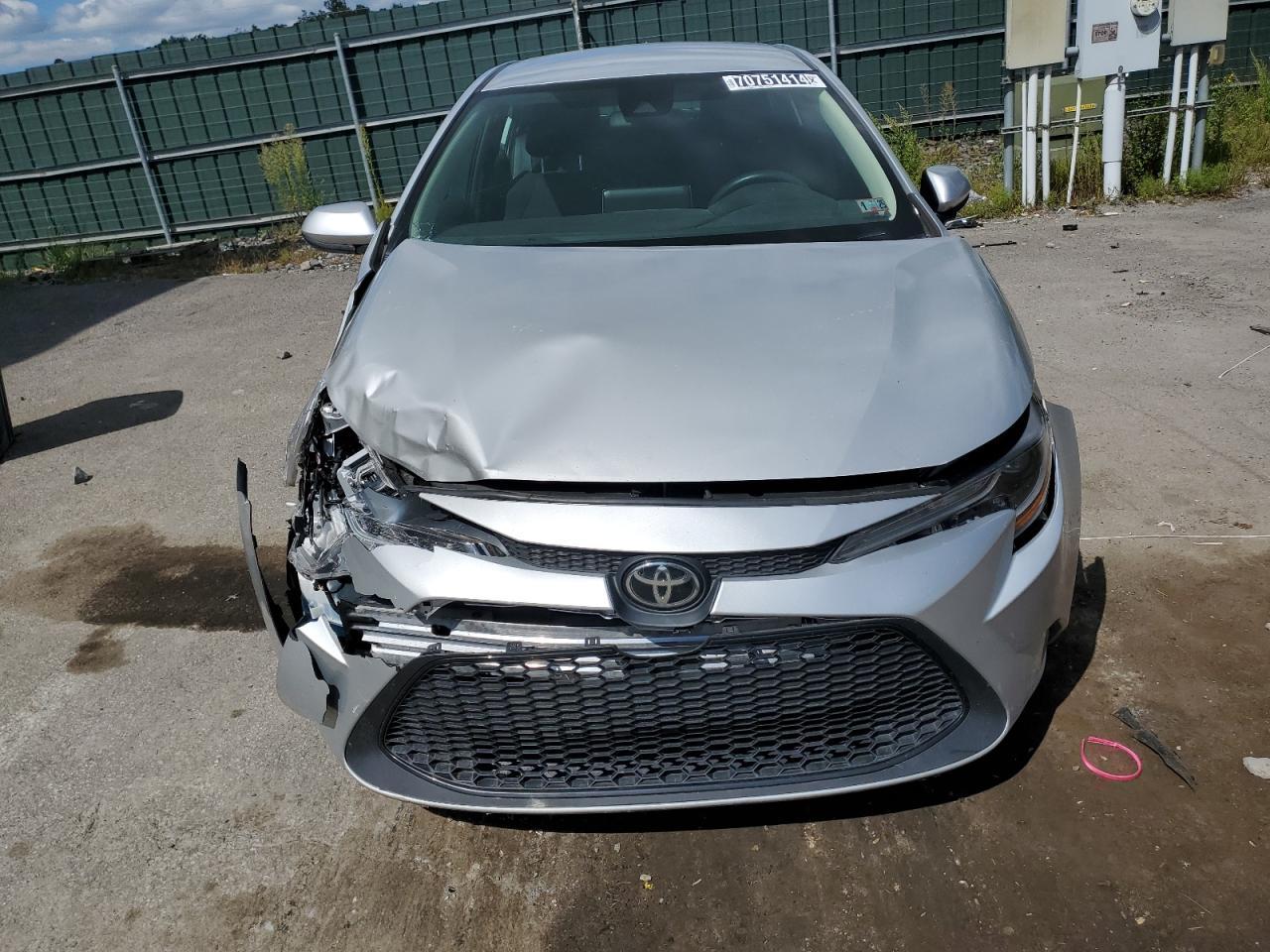 2021 TOYOTA COROLLA LE - Фото 5