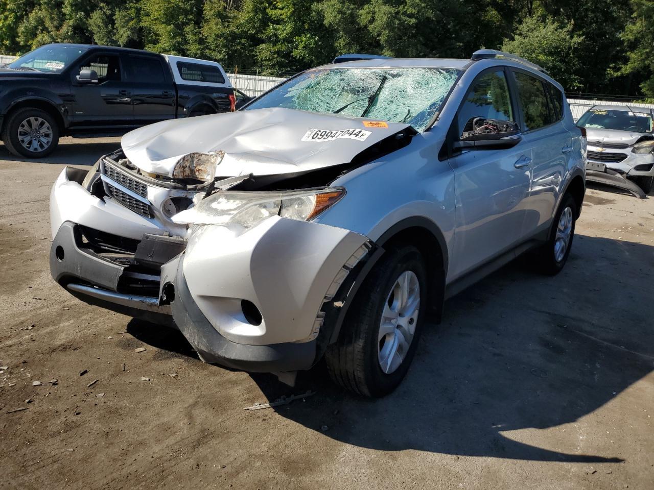 2015 TOYOTA RAV4 XLE