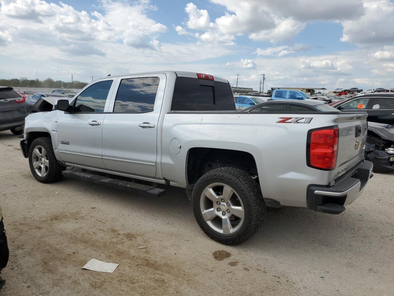 2018 CHEVROLET SILVERADO - Image 2
