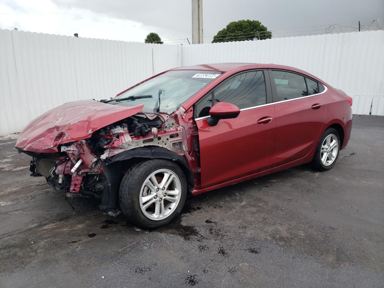 2017 CHEVROLET CRUZE LT