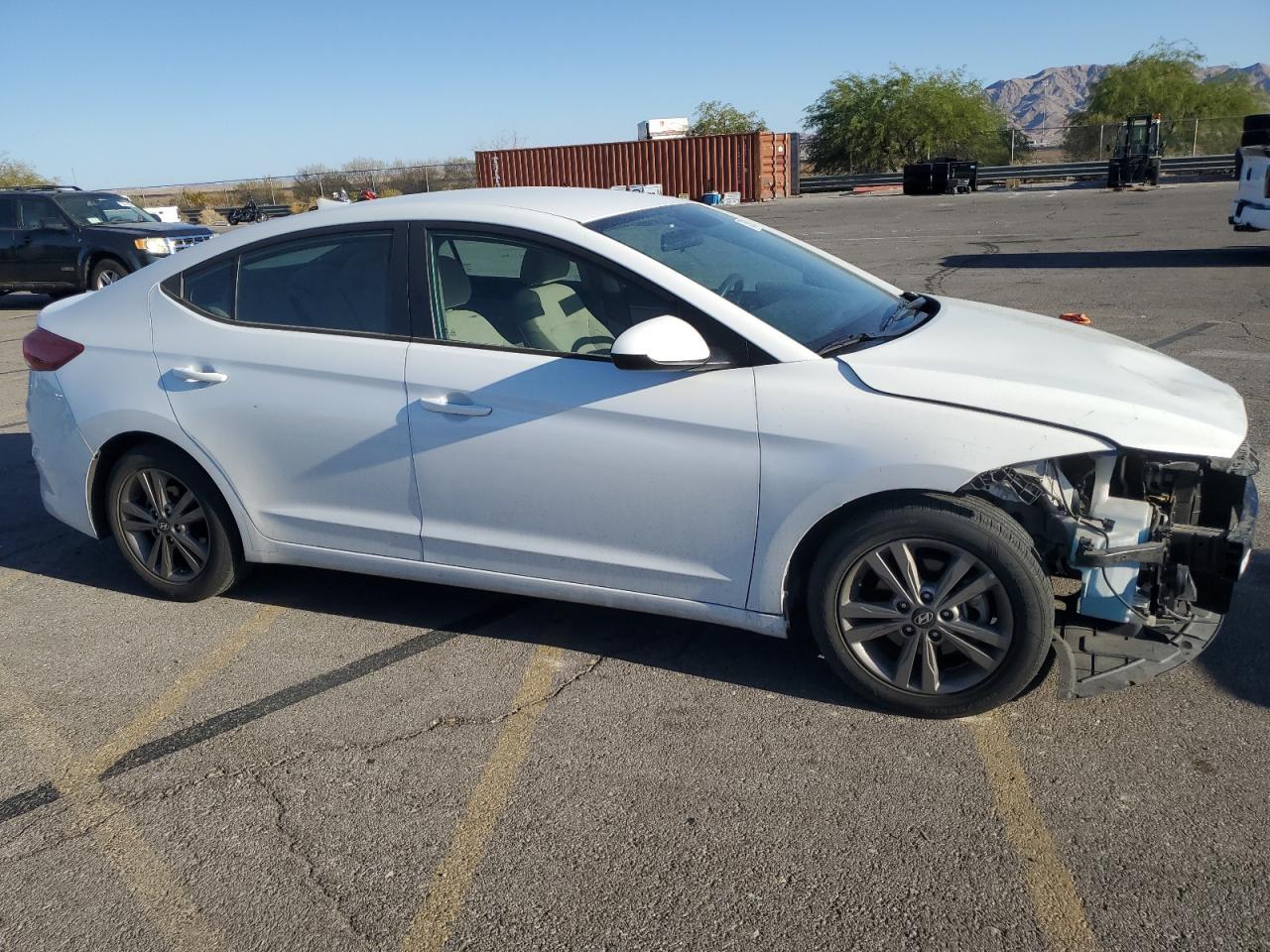 2018 HYUNDAI ELANTRA SE - Фото 4