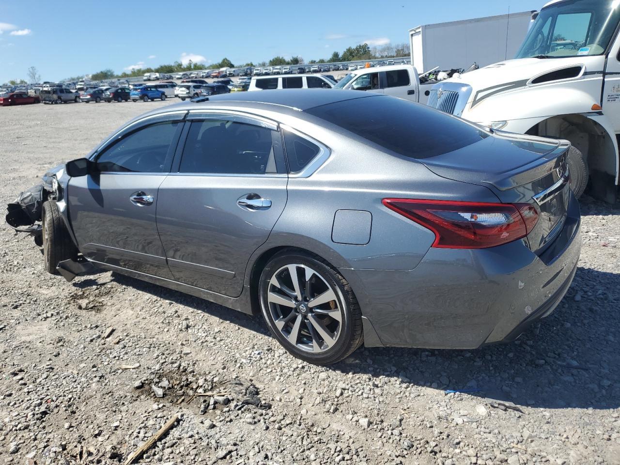 2017 NISSAN ALTIMA 2.5 - Image 2